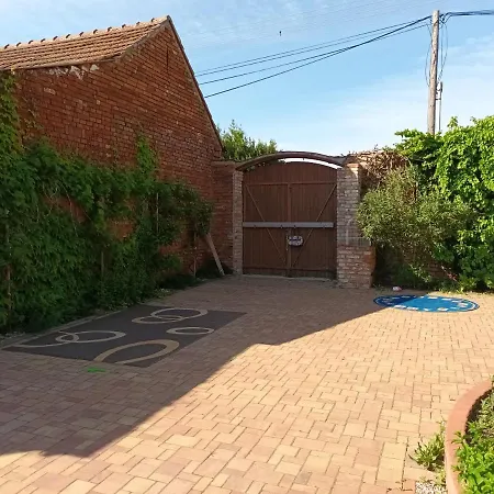 Za Vodou Country house